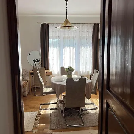 Becehegyi Vendeghaz *