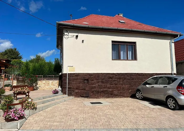 Becehegyi Vendeghaz Semesterbostad Balatongyörök